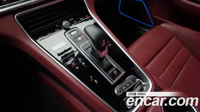 2023 Porsche Panamera (971) 2.9 AWD Sold VIN WP0AJ2972PL111963 – photo 12 2023 Porsche Panamera (971) 2.9 AWD Sold VIN WP0AJ2972PL111963 – photo 12