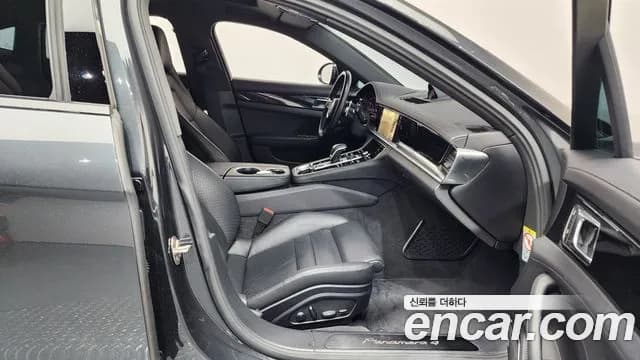2023 Porsche Panamera (971) 2.9 AWD Sold VIN WP0AJ2976PL110766 – interior seats 2023 Porsche Panamera (971) 2.9 AWD Sold VIN WP0AJ2976PL110766 – interior seats
