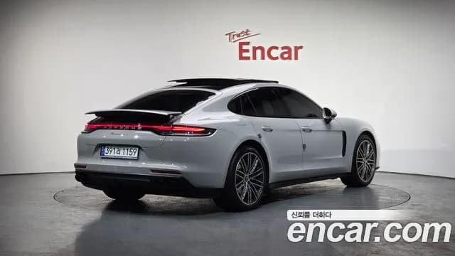 2023 Porsche Panamera (971) 2.9 AWD Platinum Edition Sold VIN WP0AJ2979PL113225 – exterior detail 2023 Porsche Panamera (971) 2.9 AWD Platinum Edition Sold VIN WP0AJ2979PL113225 – exterior detail