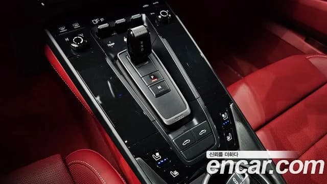 2024 Porsche 911 (992) Targa 4 GTS Sold VIN WP0BB2991RS233192 – interior seats 2024 Porsche 911 (992) Targa 4 GTS Sold VIN WP0BB2991RS233192 – interior seats