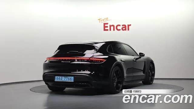 2022 Porsche Taycan 4S Cross Turismo Sold VIN WP0BB2Y19NSA71353 – photo 17 2022 Porsche Taycan 4S Cross Turismo Sold VIN WP0BB2Y19NSA71353 – photo 17