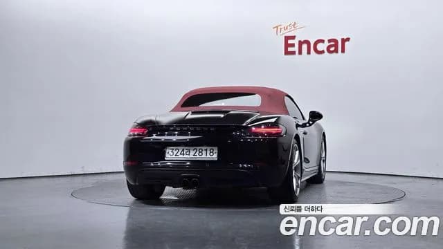 2019 Porsche 718 Boxster 2.0 Sold VIN WP0CA2980KS214024 – rear exterior 2019 Porsche 718 Boxster 2.0 Sold VIN WP0CA2980KS214024 – rear exterior
