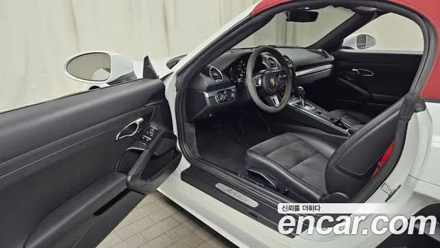 2017 Porsche 718 Boxster 2.0 Sold VIN WP0CA2982HS222070 – photo 12 2017 Porsche 718 Boxster 2.0 Sold VIN WP0CA2982HS222070 – photo 12