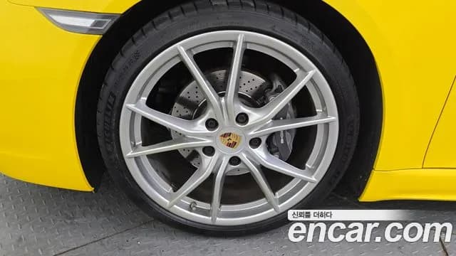 2019 Porsche 718 Boxster 2.0 Sold VIN WP0CA2985KS214181 – rear exterior 2019 Porsche 718 Boxster 2.0 Sold VIN WP0CA2985KS214181 – rear exterior