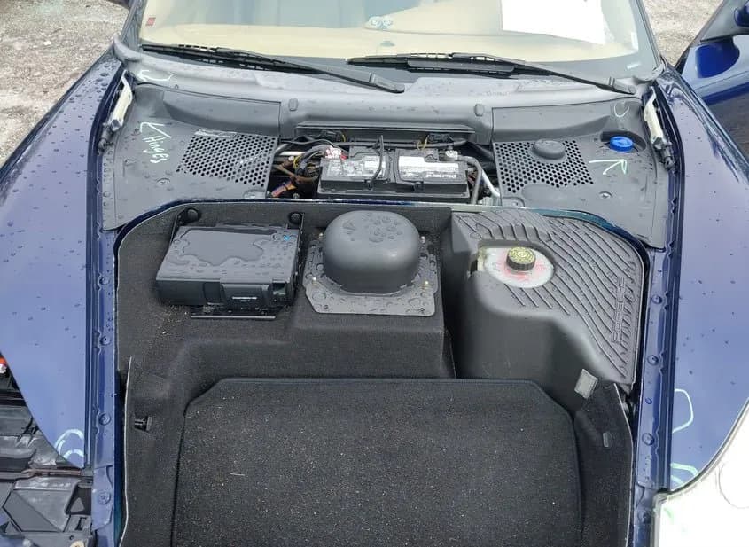 2004 PORSCHE 911 Used VIN WP0CA29924S653124 – rear exterior 2004 PORSCHE 911 Used VIN WP0CA29924S653124 – rear exterior