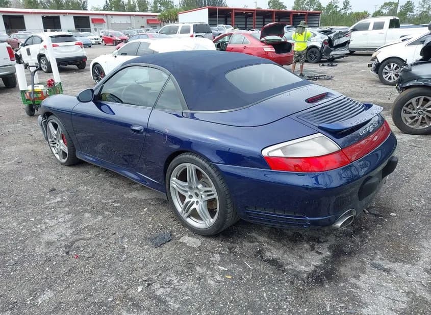 2004 PORSCHE 911 Used VIN WP0CA29924S653124 – engine bay 2004 PORSCHE 911 Used VIN WP0CA29924S653124 – engine bay