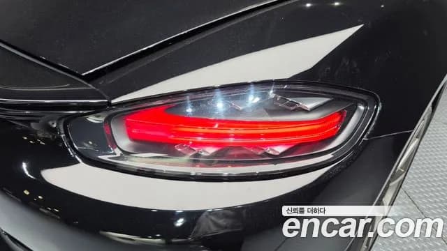 2018 Porsche 718 Boxster S 2.5 Sold VIN WP0CB2980JS228372 – photo 15 2018 Porsche 718 Boxster S 2.5 Sold VIN WP0CB2980JS228372 – photo 15