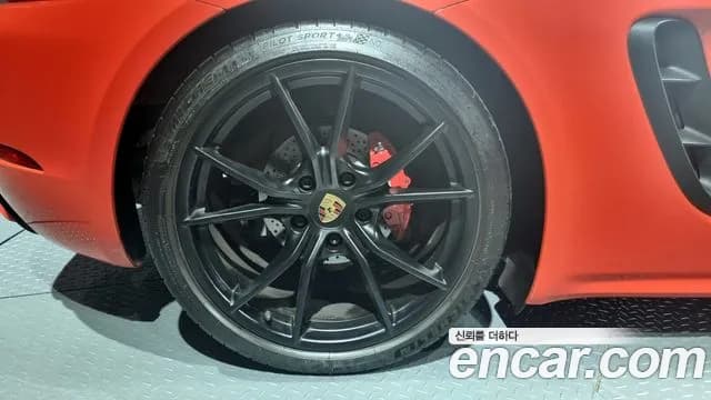 2019 Porsche 718 Boxster 2.5 GTS Sold VIN WP0CB2980KS228308 – photo 11 2019 Porsche 718 Boxster 2.5 GTS Sold VIN WP0CB2980KS228308 – photo 11