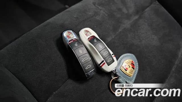 2019 Porsche 718 Boxster 2.5 GTS Sold VIN WP0CB2982KS228231 – side profile 2019 Porsche 718 Boxster 2.5 GTS Sold VIN WP0CB2982KS228231 – side profile