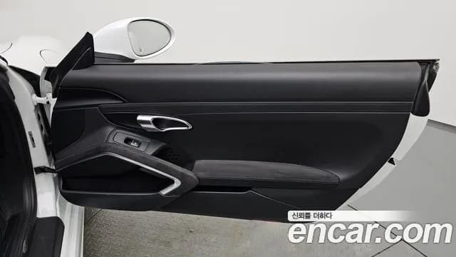 2019 Porsche 718 Boxster 2.5 GTS Sold VIN WP0CB2982KS228231 – photo 13 2019 Porsche 718 Boxster 2.5 GTS Sold VIN WP0CB2982KS228231 – photo 13