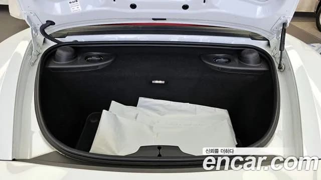 2019 Porsche 718 Boxster 2.5 GTS Sold VIN WP0CB2986KS228569 – interior seats 2019 Porsche 718 Boxster 2.5 GTS Sold VIN WP0CB2986KS228569 – interior seats