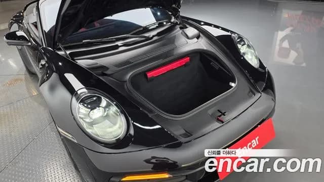 2021 Porsche 911 (992) Carrera S Cabriolet Sold VIN WP0CB299XMS248495 – exterior detail 2021 Porsche 911 (992) Carrera S Cabriolet Sold VIN WP0CB299XMS248495 – exterior detail