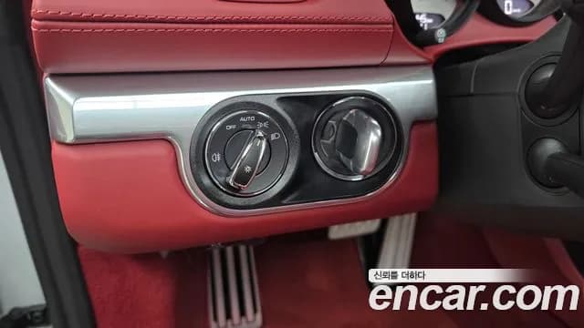 2023 Porsche 718 Boxster 4.0 GTS Sold VIN WP0CD2987PS216299 – photo 31 2023 Porsche 718 Boxster 4.0 GTS Sold VIN WP0CD2987PS216299 – photo 31