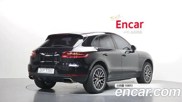 2018 Porsche Macan 2.0 Sold VIN WP1AA2950JLB17281 – photo 20 2018 Porsche Macan 2.0 Sold VIN WP1AA2950JLB17281 – photo 20