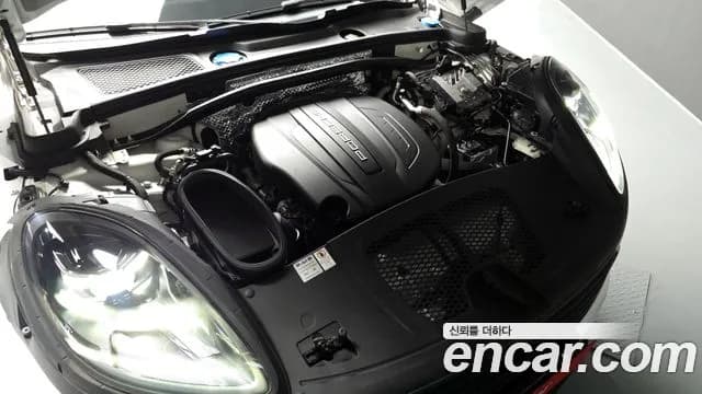 2019 Porsche Macan 2.0 Sold VIN WP1AA2951KLB06324 – undercarriage 2019 Porsche Macan 2.0 Sold VIN WP1AA2951KLB06324 – undercarriage