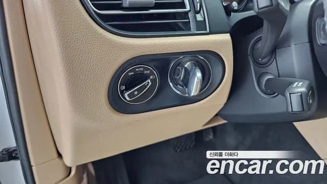 2021 Porsche Macan 2.0 Sold VIN WP1AA2956MLB07469 – engine bay 2021 Porsche Macan 2.0 Sold VIN WP1AA2956MLB07469 – engine bay