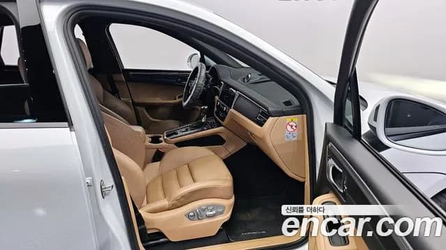 2021 Porsche Macan 2.0 Sold VIN WP1AA2956MLB07469 – photo 13 2021 Porsche Macan 2.0 Sold VIN WP1AA2956MLB07469 – photo 13