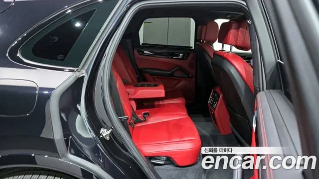 2021 Porsche Cayenne (PO536) 3.0 Sold VIN WP1AA29Y1MDA05775 – photo 14 2021 Porsche Cayenne (PO536) 3.0 Sold VIN WP1AA29Y1MDA05775 – photo 14