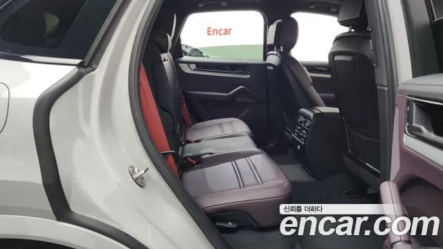2024 Porsche Cayenne (PO536) 3.0 Sold VIN WP1AA29Y1RDA17755 – undercarriage 2024 Porsche Cayenne (PO536) 3.0 Sold VIN WP1AA29Y1RDA17755 – undercarriage