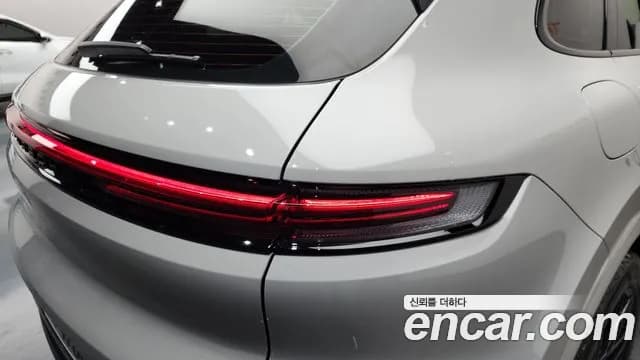 2024 Porsche Cayenne (PO536) 3.0 Sold VIN WP1AA29Y1RDA17755 – photo 27 2024 Porsche Cayenne (PO536) 3.0 Sold VIN WP1AA29Y1RDA17755 – photo 27