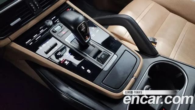 2020 Porsche Cayenne (PO536) 3.0 Sold VIN WP1AA29Y2LDA01975 – photo 14 2020 Porsche Cayenne (PO536) 3.0 Sold VIN WP1AA29Y2LDA01975 – photo 14