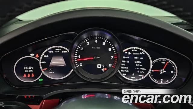 2021 Porsche Cayenne (PO536) 3.0 Sold VIN WP1AA29Y2MDA04800 – interior seats 2021 Porsche Cayenne (PO536) 3.0 Sold VIN WP1AA29Y2MDA04800 – interior seats