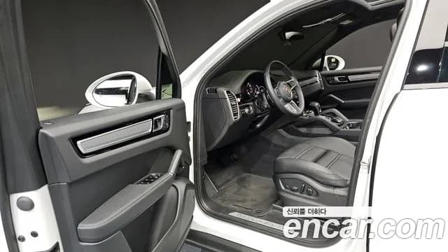 2023 Porsche Cayenne (PO536) 3.0 PLATINUM EDITION Sold VIN WP1AA29Y2PDA03926 – front exterior 2023 Porsche Cayenne (PO536) 3.0 PLATINUM EDITION Sold VIN WP1AA29Y2PDA03926 – front exterior