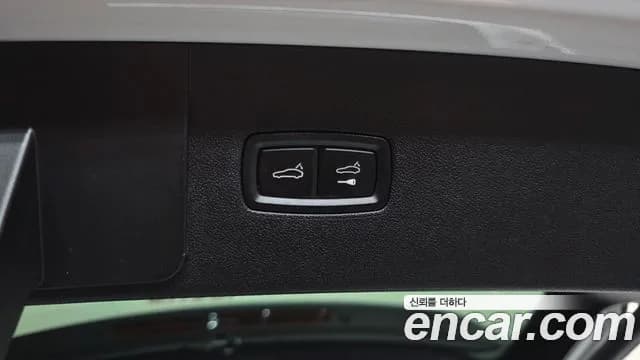 2022 Porsche Cayenne (PO536) 3.0 Coupe Sold VIN WP1AA29Y4NDA07697 – undercarriage 2022 Porsche Cayenne (PO536) 3.0 Coupe Sold VIN WP1AA29Y4NDA07697 – undercarriage