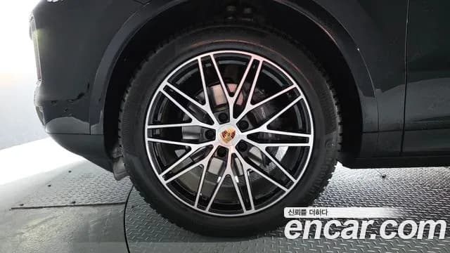2024 Porsche Cayenne (PO536) 3.0 Sold VIN WP1AA29Y5RDA13000 – photo 24 2024 Porsche Cayenne (PO536) 3.0 Sold VIN WP1AA29Y5RDA13000 – photo 24