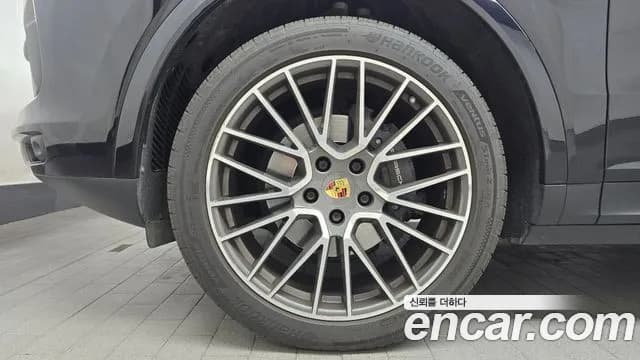 2020 Porsche Cayenne (PO536) 3.0 Sold VIN WP1AA29Y7LDA13894 – undercarriage 2020 Porsche Cayenne (PO536) 3.0 Sold VIN WP1AA29Y7LDA13894 – undercarriage