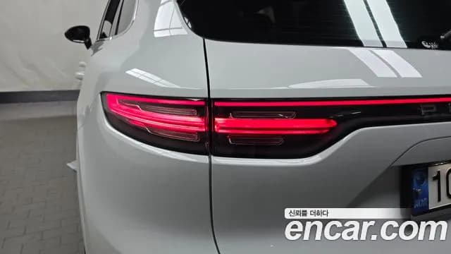 2021 Porsche Cayenne (PO536) 3.0 Sold VIN WP1AA29Y7MDA05392 – engine bay 2021 Porsche Cayenne (PO536) 3.0 Sold VIN WP1AA29Y7MDA05392 – engine bay