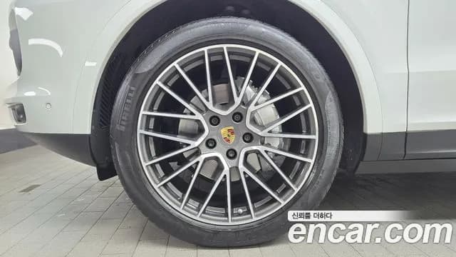 2021 Porsche Cayenne (PO536) 3.0 Sold VIN WP1AA29Y7MDA05392 – exterior detail 2021 Porsche Cayenne (PO536) 3.0 Sold VIN WP1AA29Y7MDA05392 – exterior detail