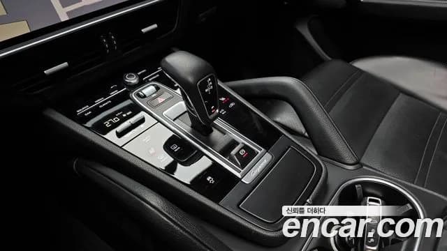 2019 Porsche Cayenne (PO536) 3.0 Sold VIN WP1AA29Y8KDA24837 – interior seats 2019 Porsche Cayenne (PO536) 3.0 Sold VIN WP1AA29Y8KDA24837 – interior seats