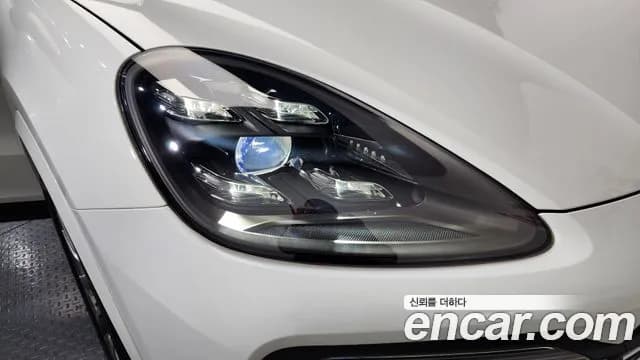 2021 Porsche Cayenne (PO536) 3.0 Sold VIN WP1AA29YXMDA00283 – interior seats 2021 Porsche Cayenne (PO536) 3.0 Sold VIN WP1AA29YXMDA00283 – interior seats