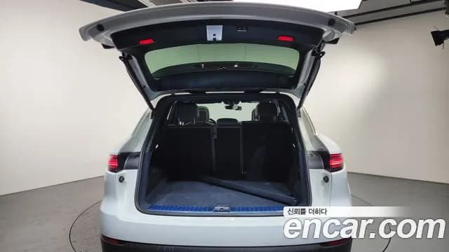 2021 Porsche Cayenne (PO536) 3.0 Sold VIN WP1AA29YXMDA00283 – exterior detail 2021 Porsche Cayenne (PO536) 3.0 Sold VIN WP1AA29YXMDA00283 – exterior detail