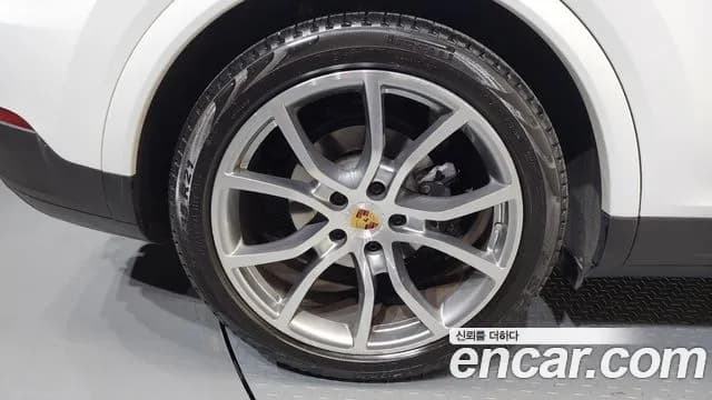 2021 Porsche Cayenne (PO536) 3.0 Sold VIN WP1AA29YXMDA00283 – undercarriage 2021 Porsche Cayenne (PO536) 3.0 Sold VIN WP1AA29YXMDA00283 – undercarriage