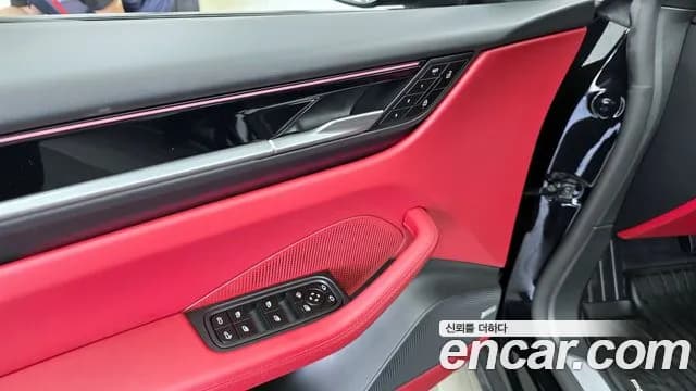 2025 Porsche Macan EV Base 4 Sold VIN WP1AA2XA4SL003329 – trunk area 2025 Porsche Macan EV Base 4 Sold VIN WP1AA2XA4SL003329 – trunk area
