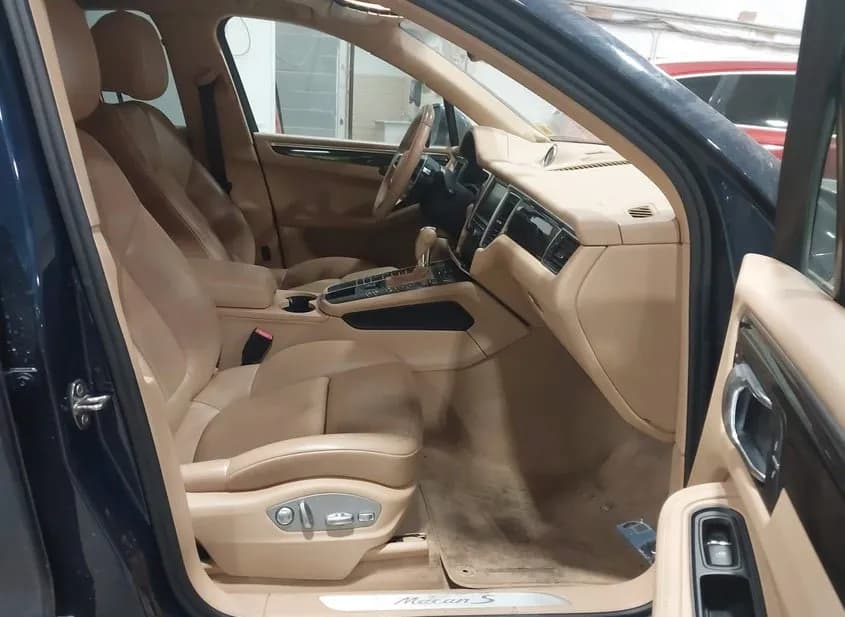 2015 PORSCHE Macan Used VIN WP1AB2A54FLB58092 – photo 14 2015 PORSCHE Macan Used VIN WP1AB2A54FLB58092 – photo 14