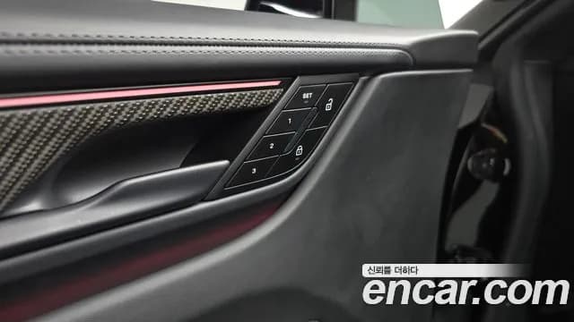 2025 Porsche Macan EV Turbo Sold VIN WP1AC2XA5SL176156 – interior seats 2025 Porsche Macan EV Turbo Sold VIN WP1AC2XA5SL176156 – interior seats