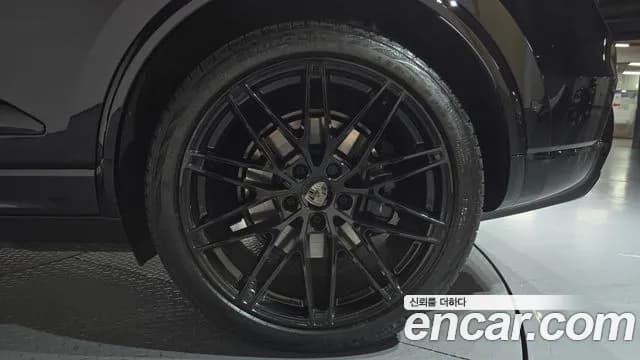 2025 Porsche Macan EV Turbo Sold VIN WP1AC2XA5SL176156 – photo 24 2025 Porsche Macan EV Turbo Sold VIN WP1AC2XA5SL176156 – photo 24