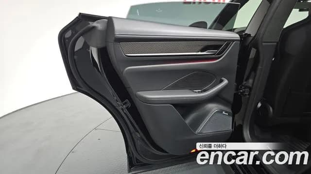 2025 Porsche Macan EV Turbo Sold VIN WP1AC2XA5SL176156 – photo 27 2025 Porsche Macan EV Turbo Sold VIN WP1AC2XA5SL176156 – photo 27