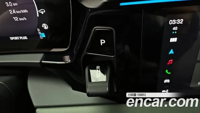 2025 Porsche Macan EV Turbo Sold VIN WP1AC2XA6SL175503 – undercarriage 2025 Porsche Macan EV Turbo Sold VIN WP1AC2XA6SL175503 – undercarriage