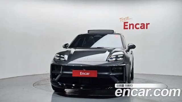 2025 Porsche Macan EV Turbo Sold VIN WP1AC2XA6SL175503 – photo 12 2025 Porsche Macan EV Turbo Sold VIN WP1AC2XA6SL175503 – photo 12