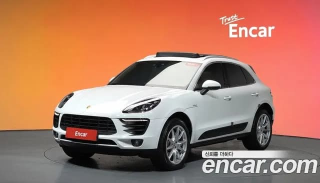2017 Porsche Macan 3.0 S Diesel Sold VIN WP1AD2950HLB70662 – rear exterior 2017 Porsche Macan 3.0 S Diesel Sold VIN WP1AD2950HLB70662 – rear exterior