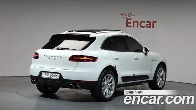 2017 Porsche Macan 3.0 S Diesel Sold VIN WP1AD2950HLB70662 – photo 13 2017 Porsche Macan 3.0 S Diesel Sold VIN WP1AD2950HLB70662 – photo 13