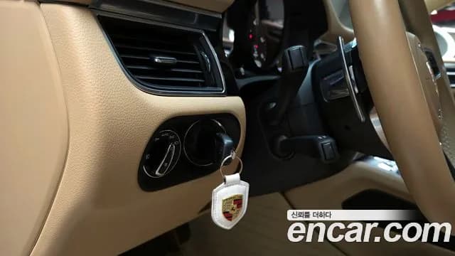 2017 Porsche Macan 3.0 S Diesel Sold VIN WP1AD2950HLB70662 – photo 28 2017 Porsche Macan 3.0 S Diesel Sold VIN WP1AD2950HLB70662 – photo 28