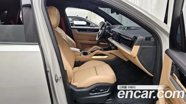 2024 Porsche Cayenne (PO536) 3.0 E-Hybrid Sold VIN WP1AE29Y1RDA41364 – exterior detail 2024 Porsche Cayenne (PO536) 3.0 E-Hybrid Sold VIN WP1AE29Y1RDA41364 – exterior detail