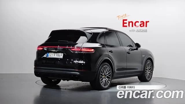 2021 Porsche Cayenne (PO536) 3.0 E-Hybrid Sold VIN WP1AE29Y2MDA33380 – engine bay 2021 Porsche Cayenne (PO536) 3.0 E-Hybrid Sold VIN WP1AE29Y2MDA33380 – engine bay