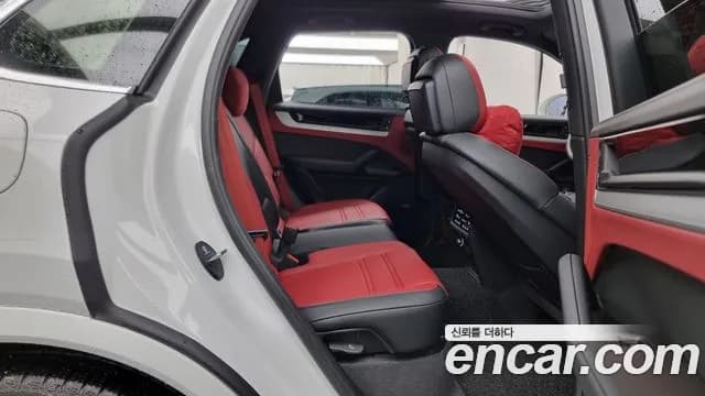 2025 Porsche Cayenne (PO536) 3.0 E-Hybrid Sold VIN WP1AE29Y3SDA49004 – rear exterior 2025 Porsche Cayenne (PO536) 3.0 E-Hybrid Sold VIN WP1AE29Y3SDA49004 – rear exterior