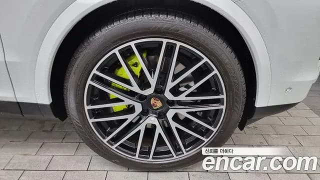 2025 Porsche Cayenne (PO536) 3.0 E-Hybrid Sold VIN WP1AE29Y3SDA49004 – dashboard 2025 Porsche Cayenne (PO536) 3.0 E-Hybrid Sold VIN WP1AE29Y3SDA49004 – dashboard